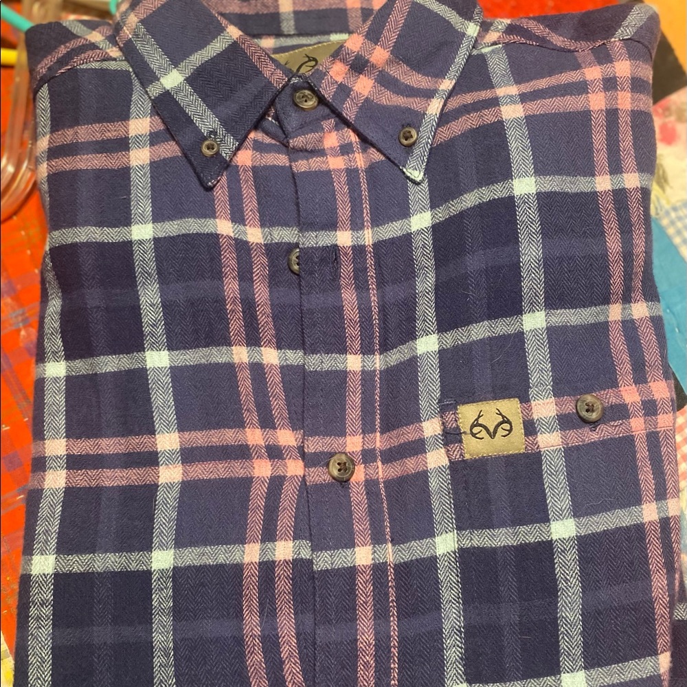 Mens Realtree flannel button down sz med